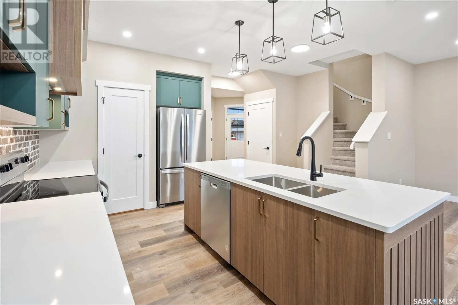 262 Nazarali COVE