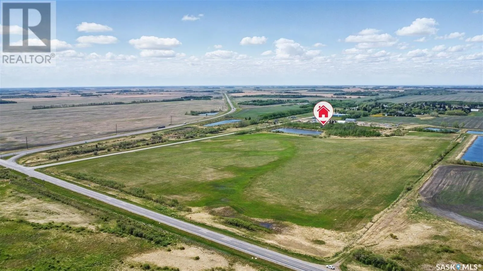 Christian Acreage 304 Railway AVENUE