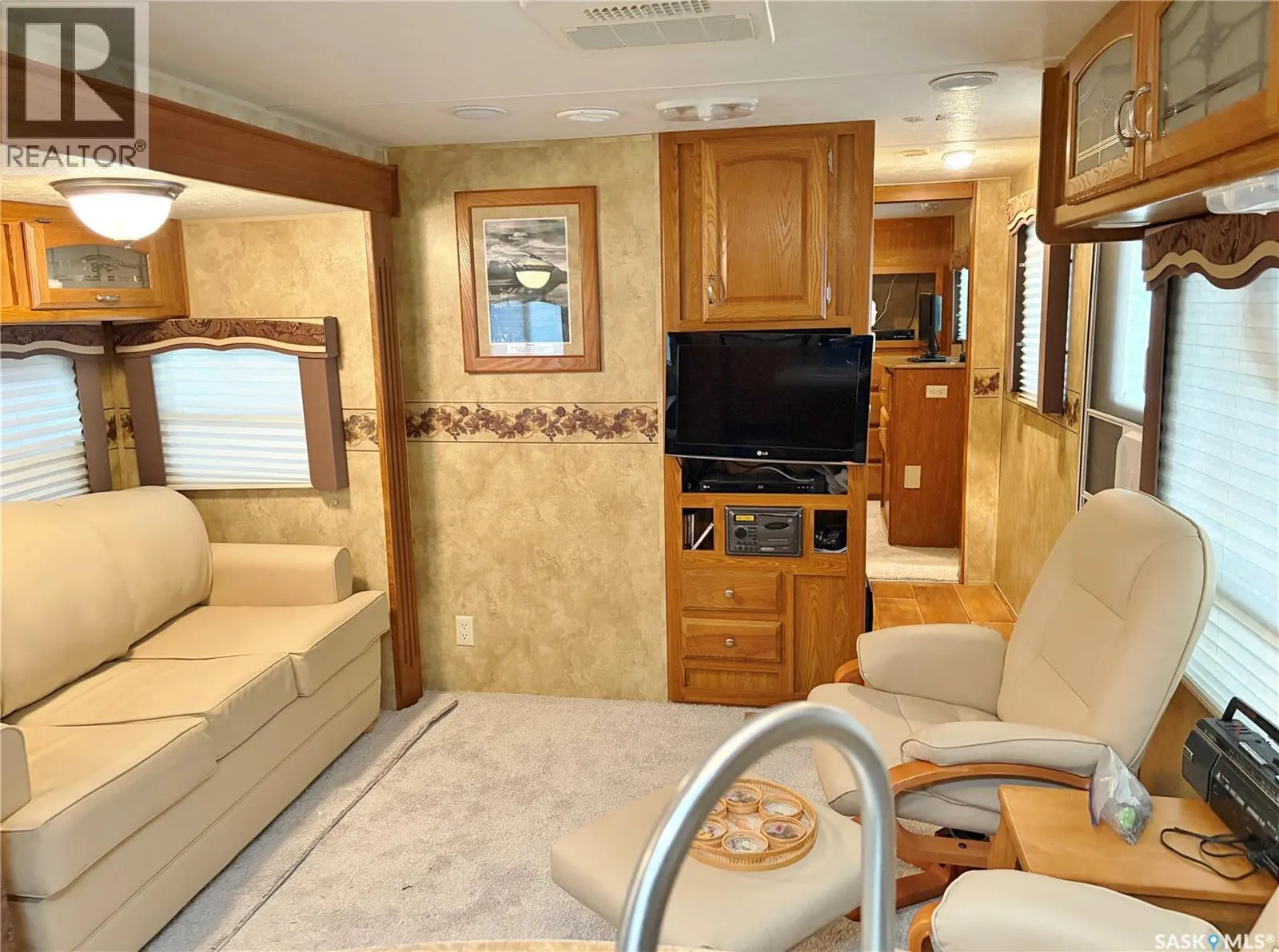 Lot 6 Poplar Beach RV Resort