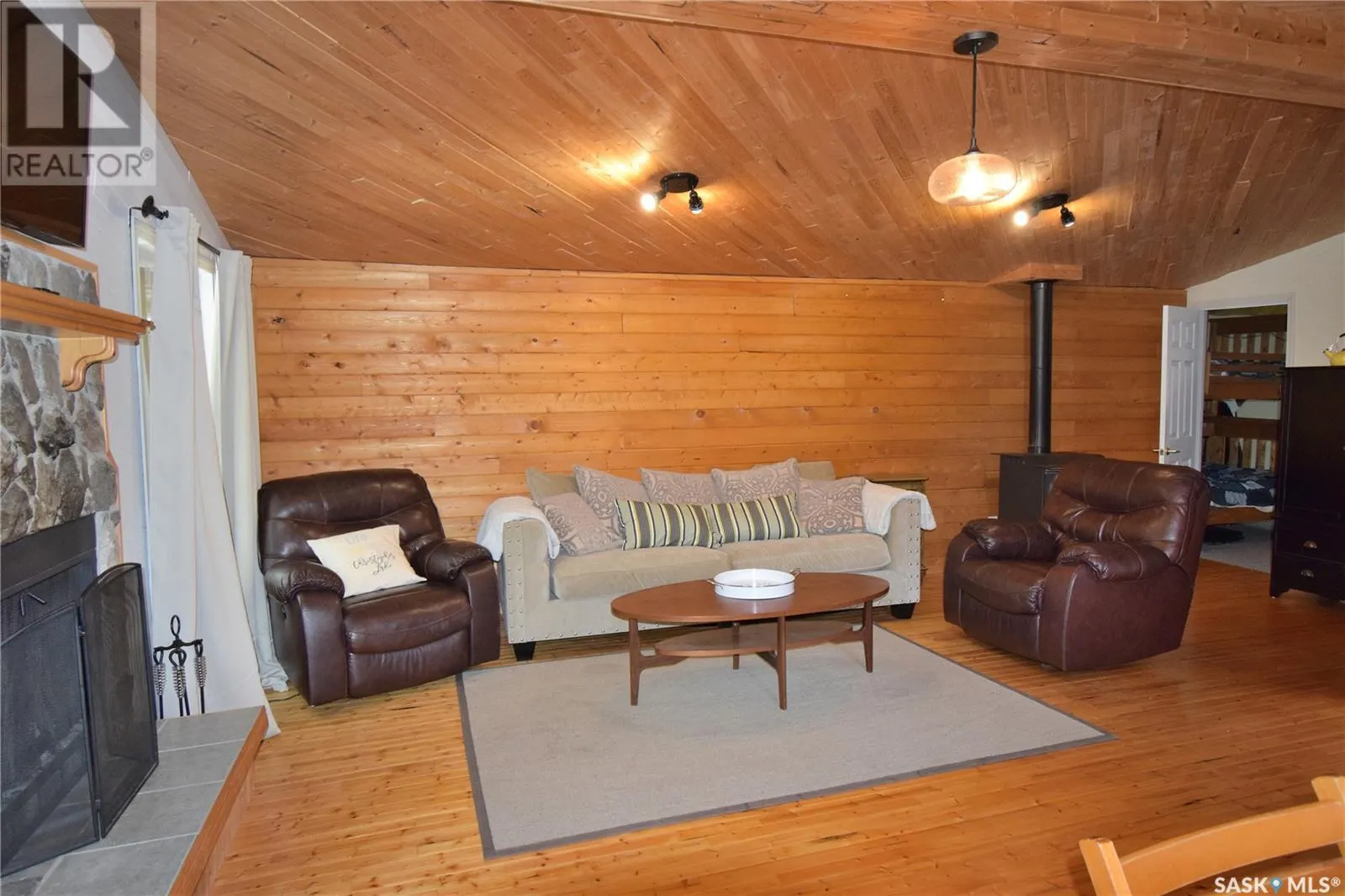 207 Jacobson DRIVE