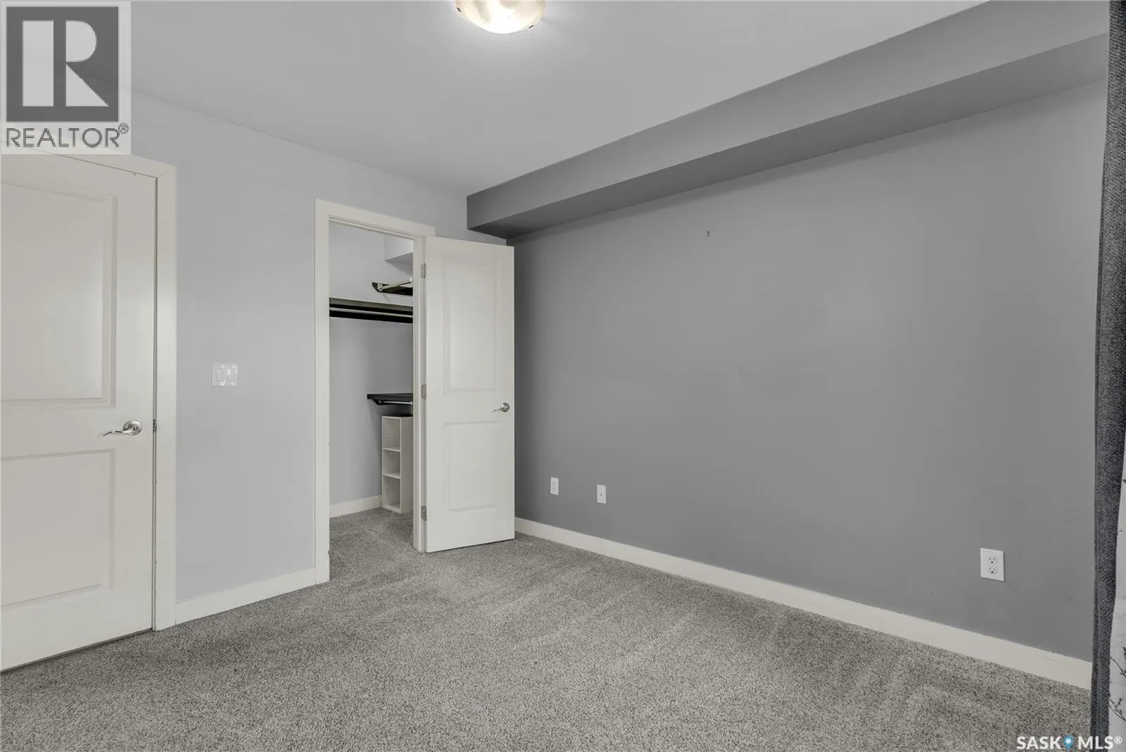 211A 415 Hunter ROAD