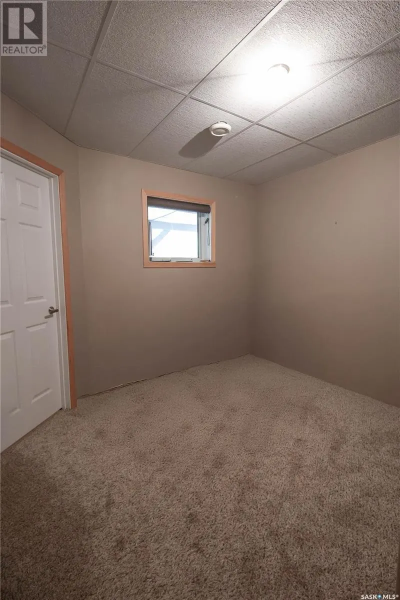 33 Carwin Park DRIVE