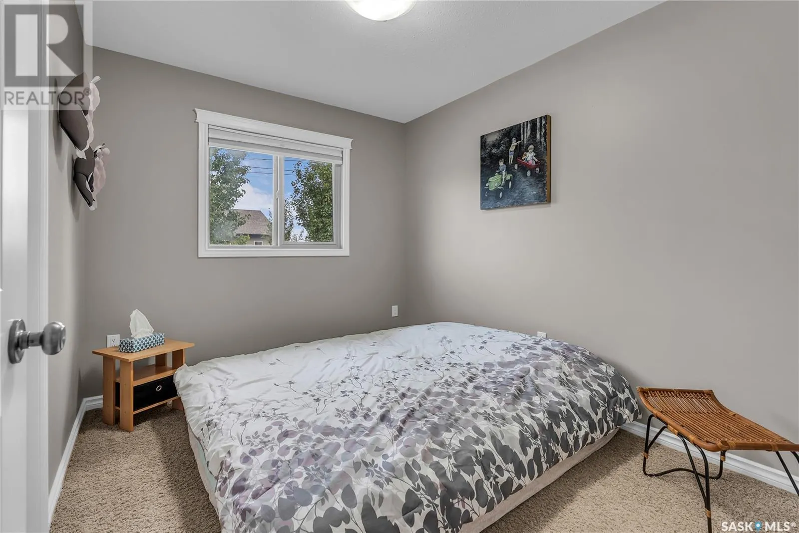 706 Cardinal COURT