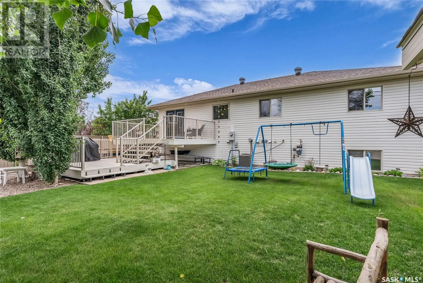706 Cardinal COURT