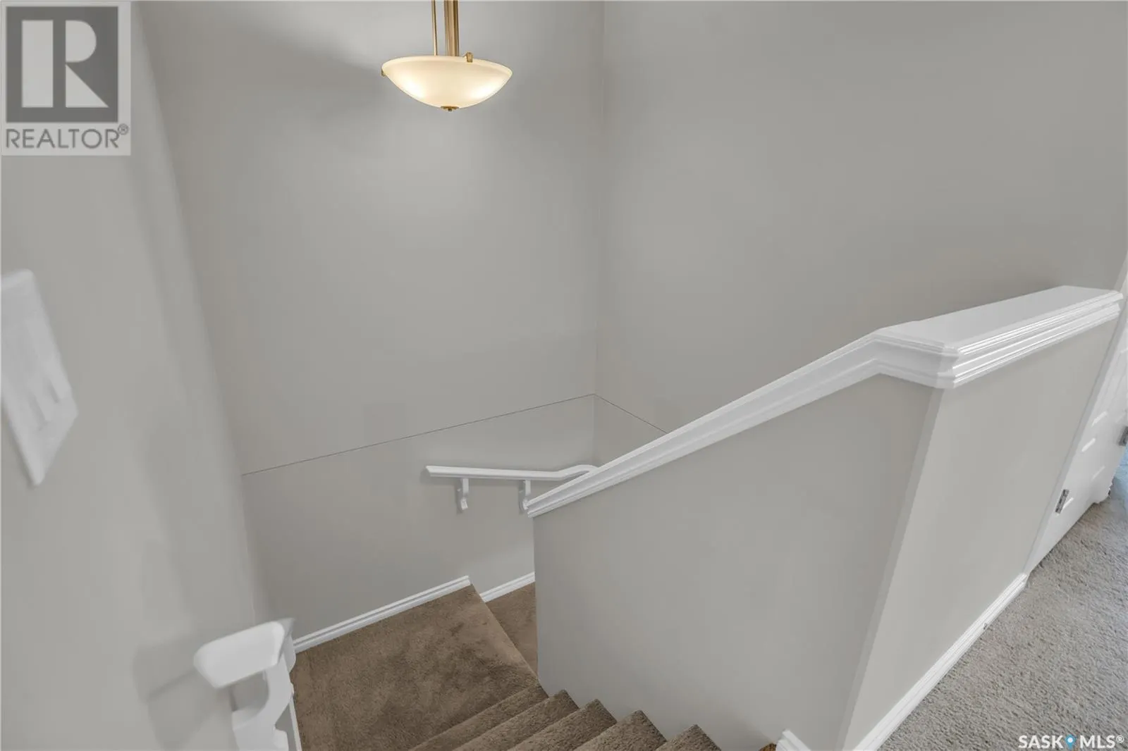 39 115 Veltkamp CRESCENT