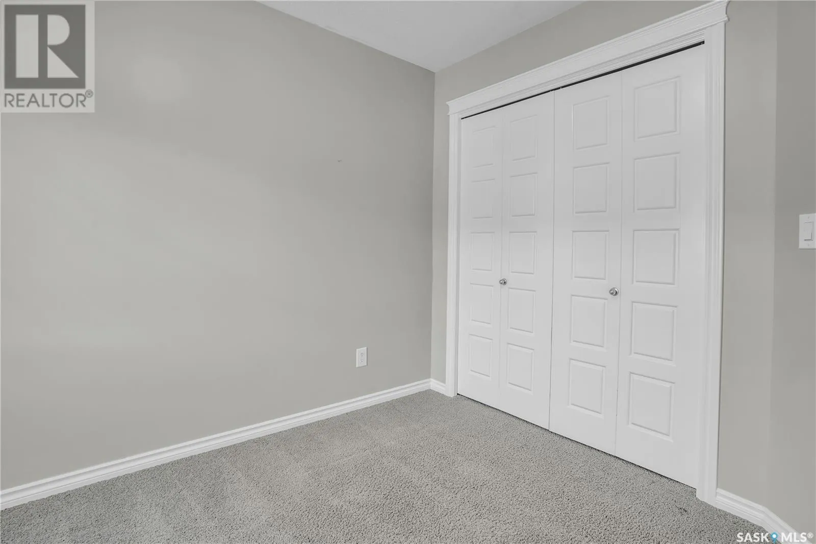 39 115 Veltkamp CRESCENT