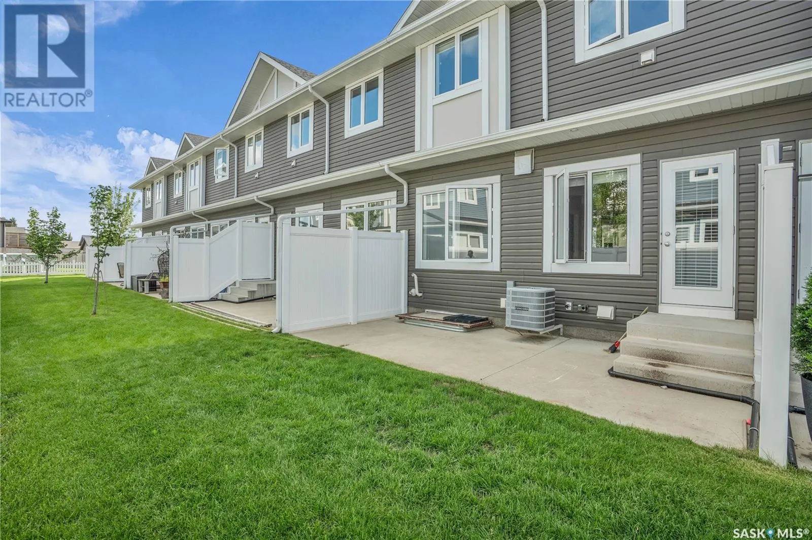 39 115 Veltkamp CRESCENT