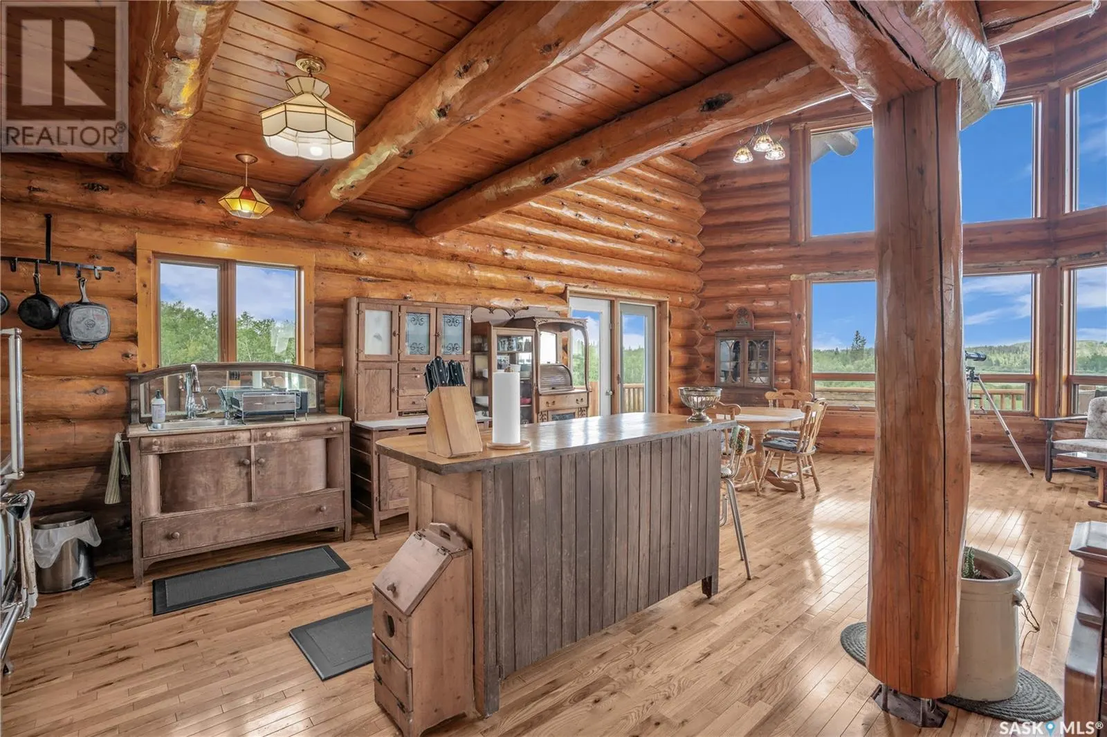 15 E. Cantin Lane (D'Amour Lake)