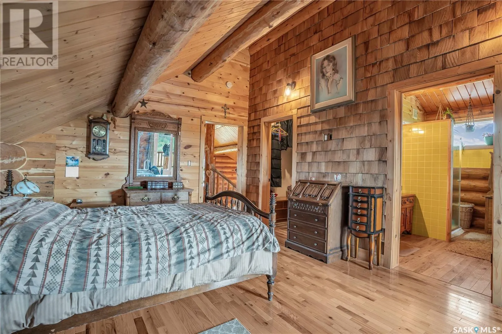 15 E. Cantin Lane (D'Amour Lake)