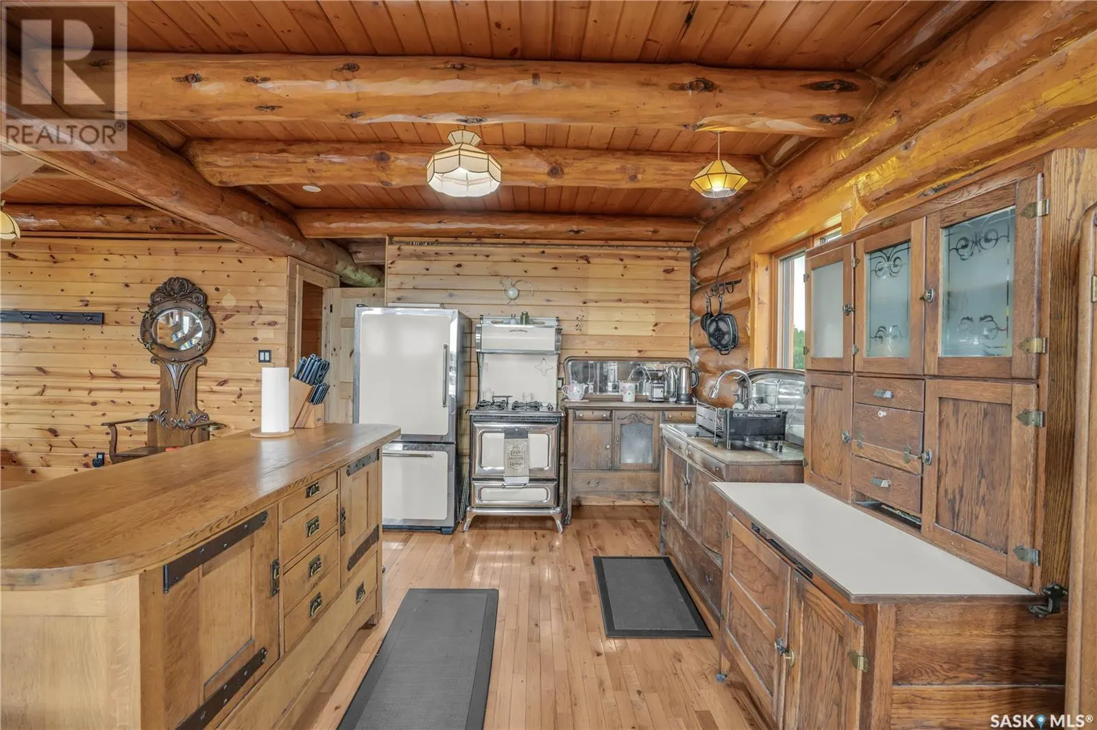 15 E. Cantin Lane (D'Amour Lake)