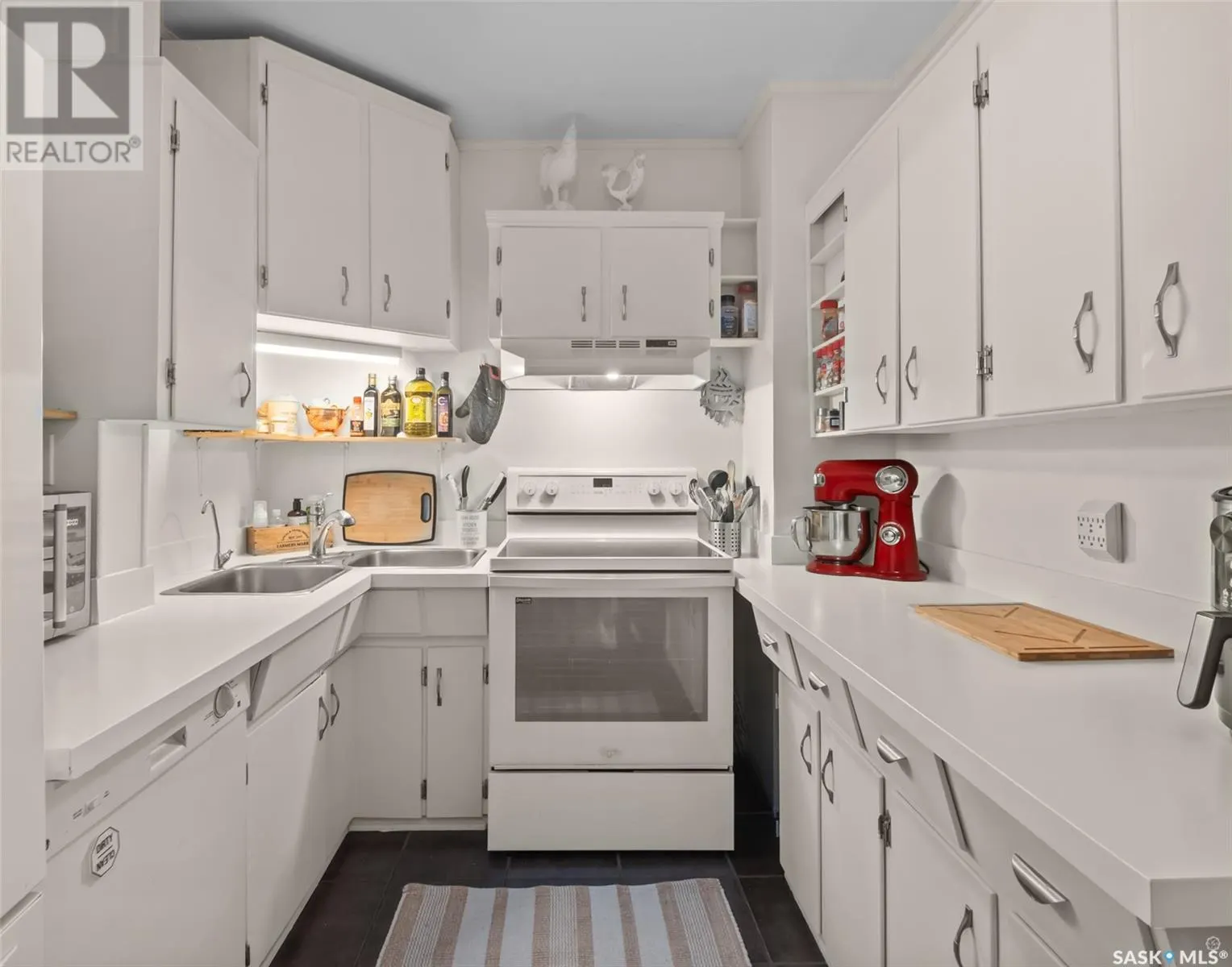 365 19th STREET W