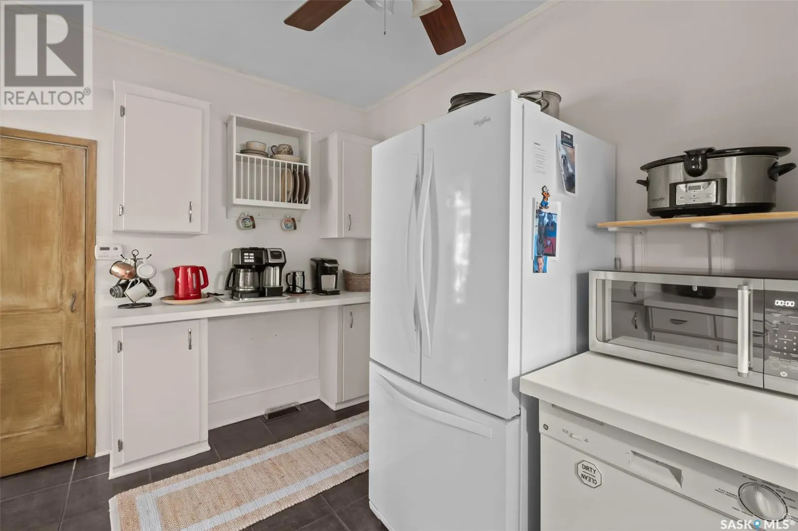 365 19th STREET W