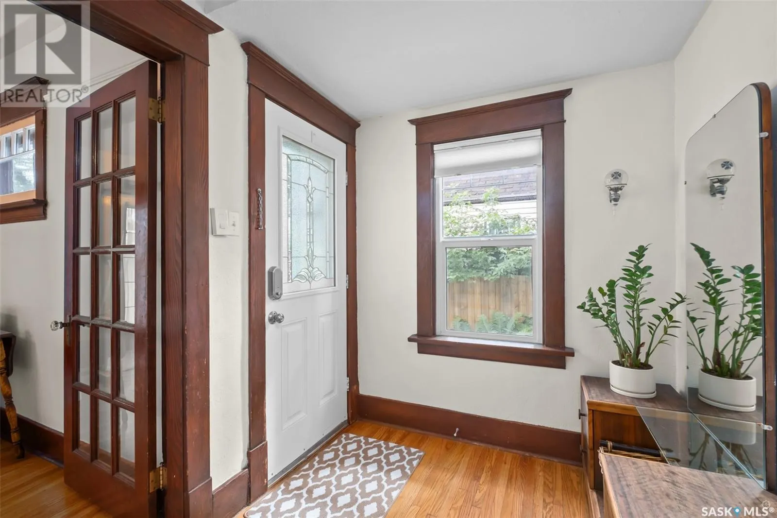 365 19th STREET W