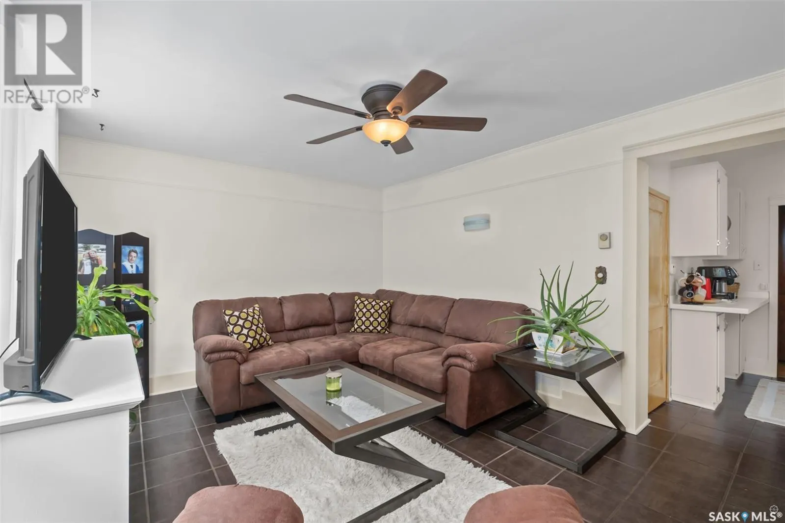 365 19th STREET W