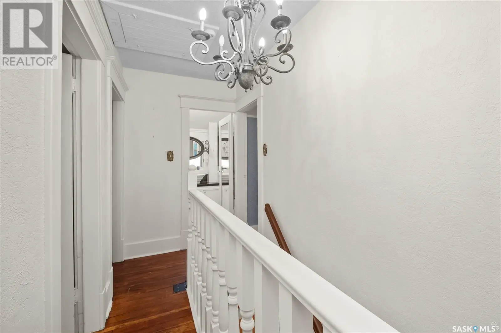 365 19th STREET W