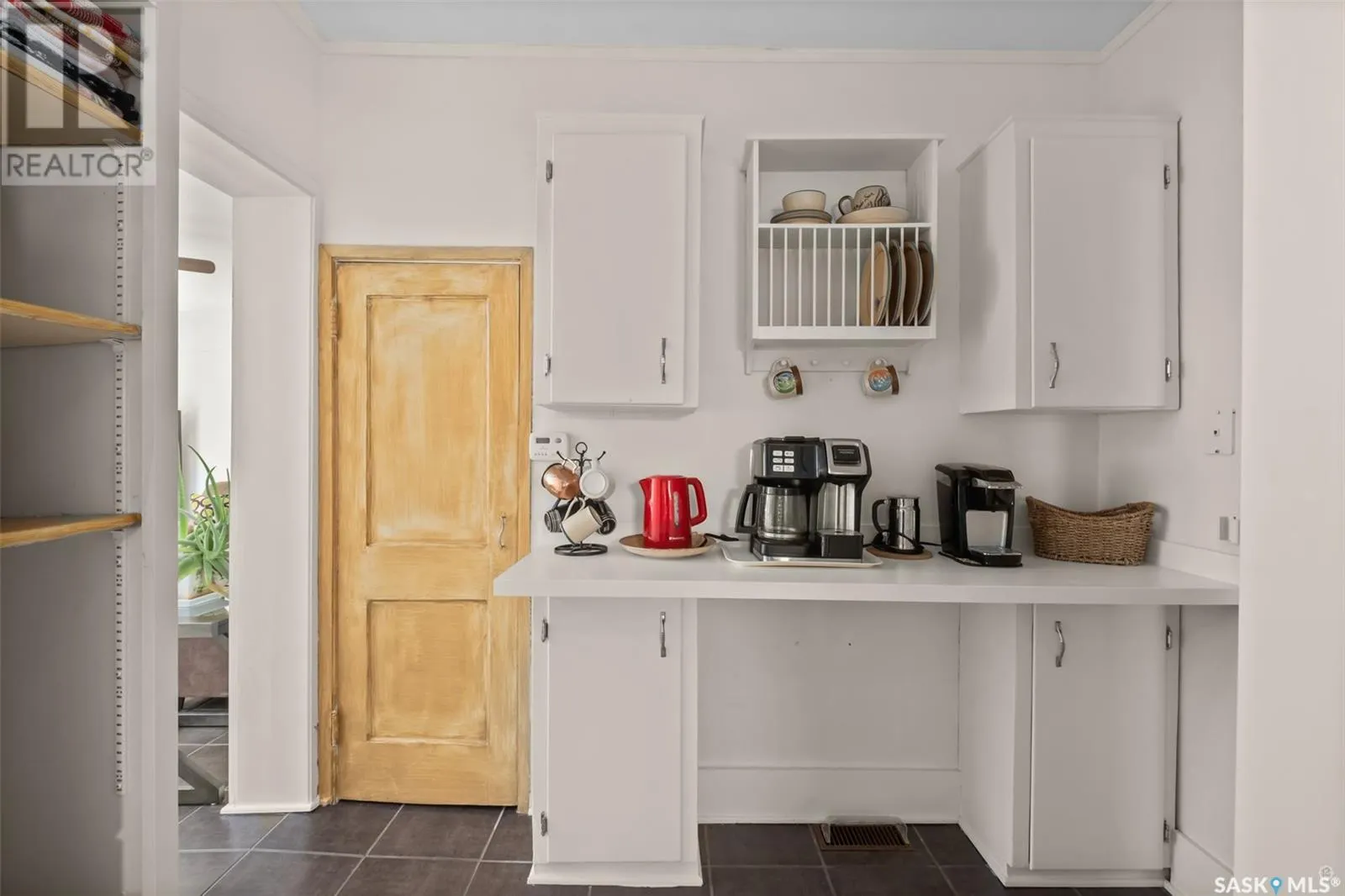 365 19th STREET W