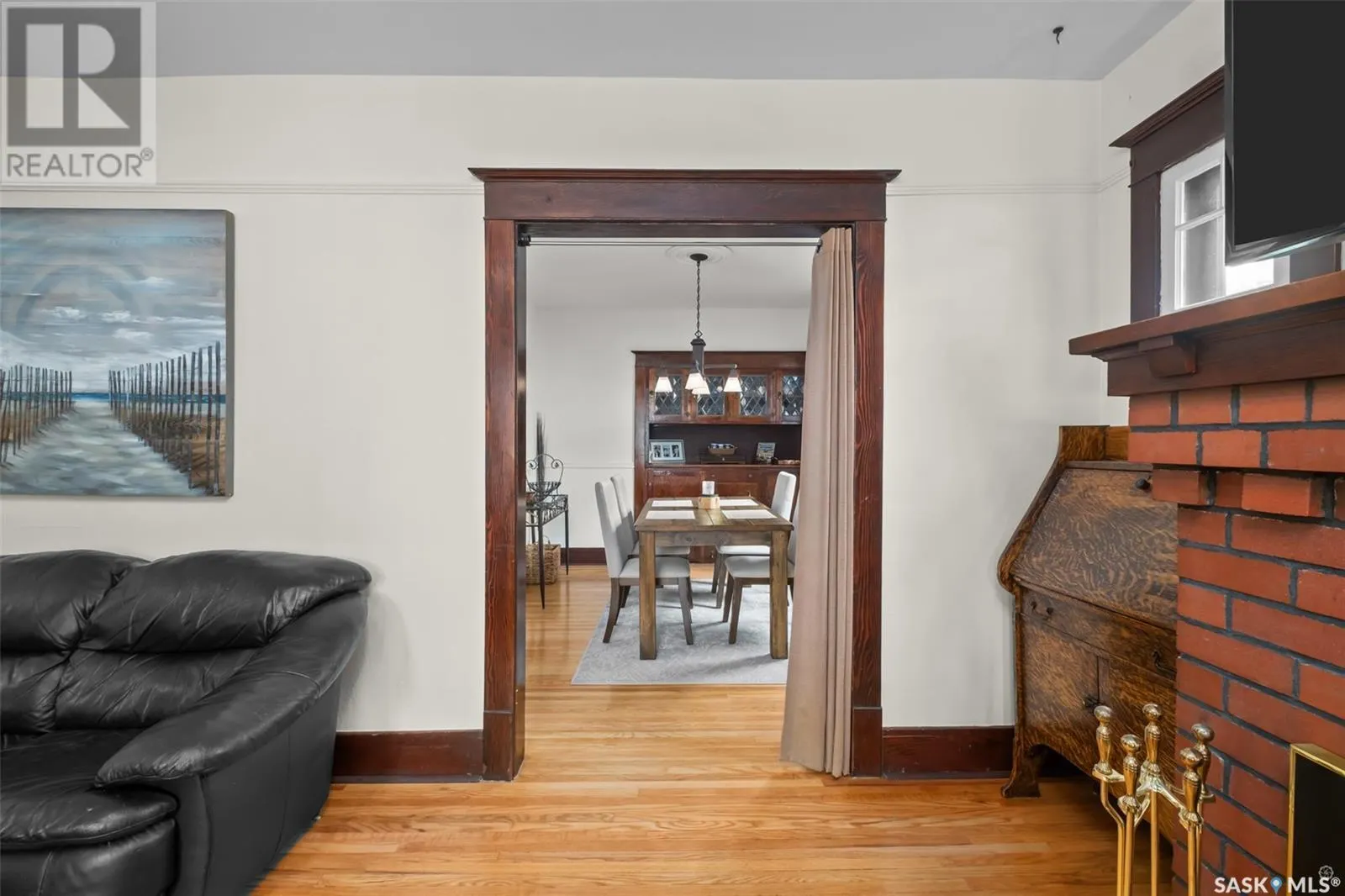 365 19th STREET W