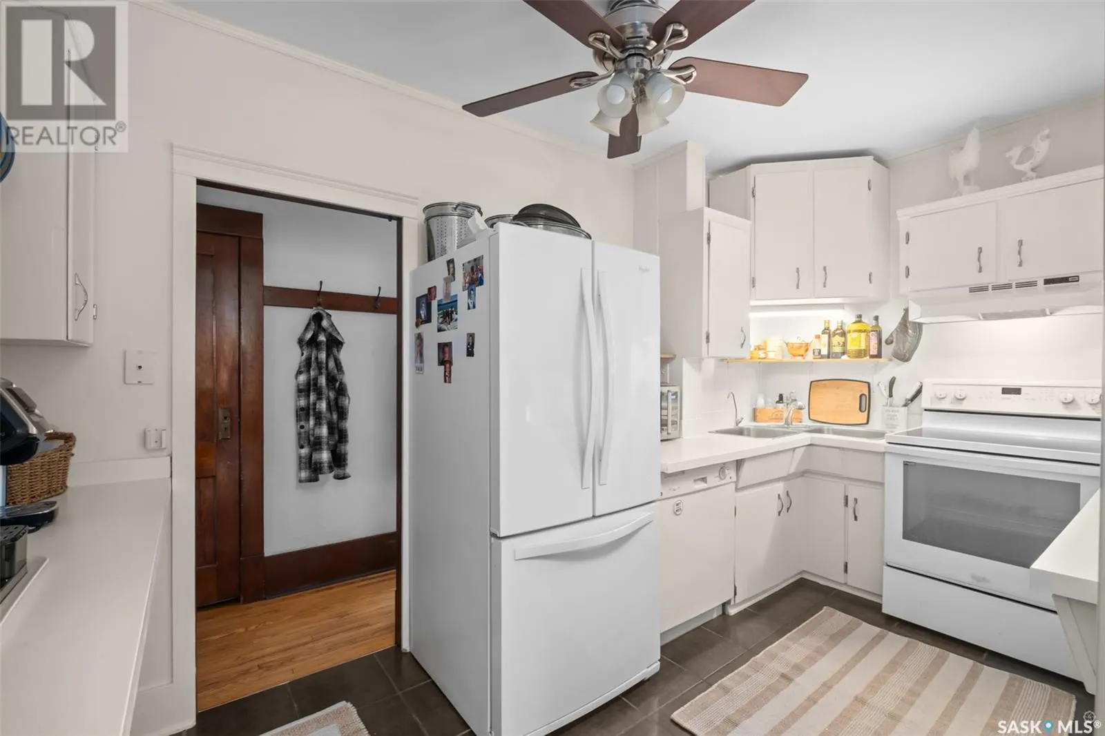365 19th STREET W