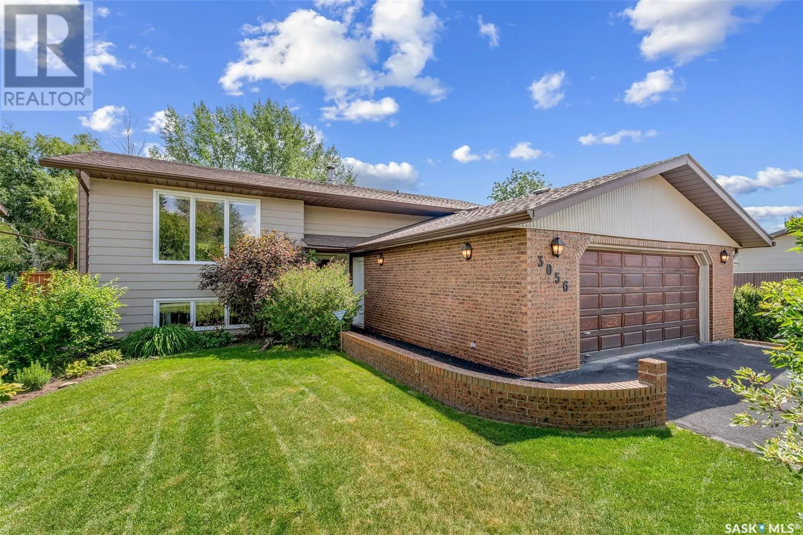 3056 Bliss CRESCENT