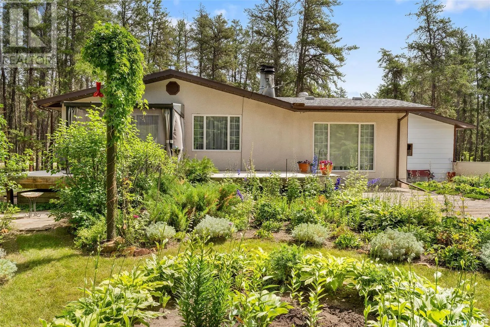 6107 Holmes DRIVE