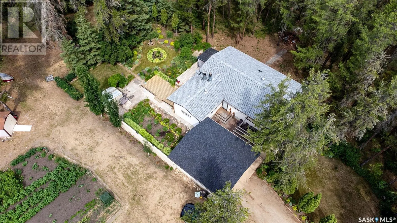 6107 Holmes DRIVE
