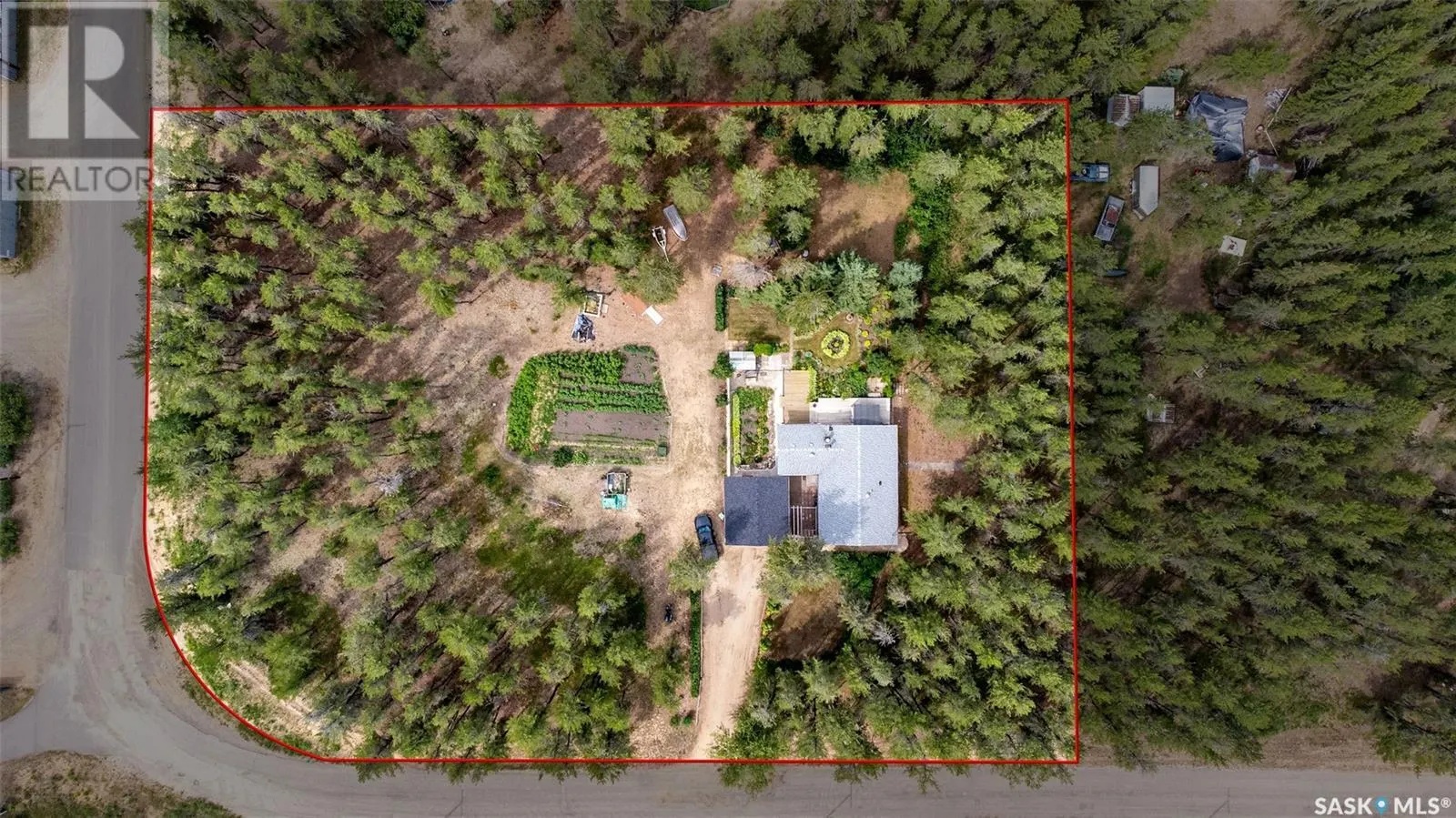 6107 Holmes DRIVE