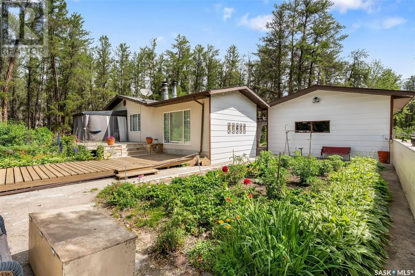6107 Holmes DRIVE