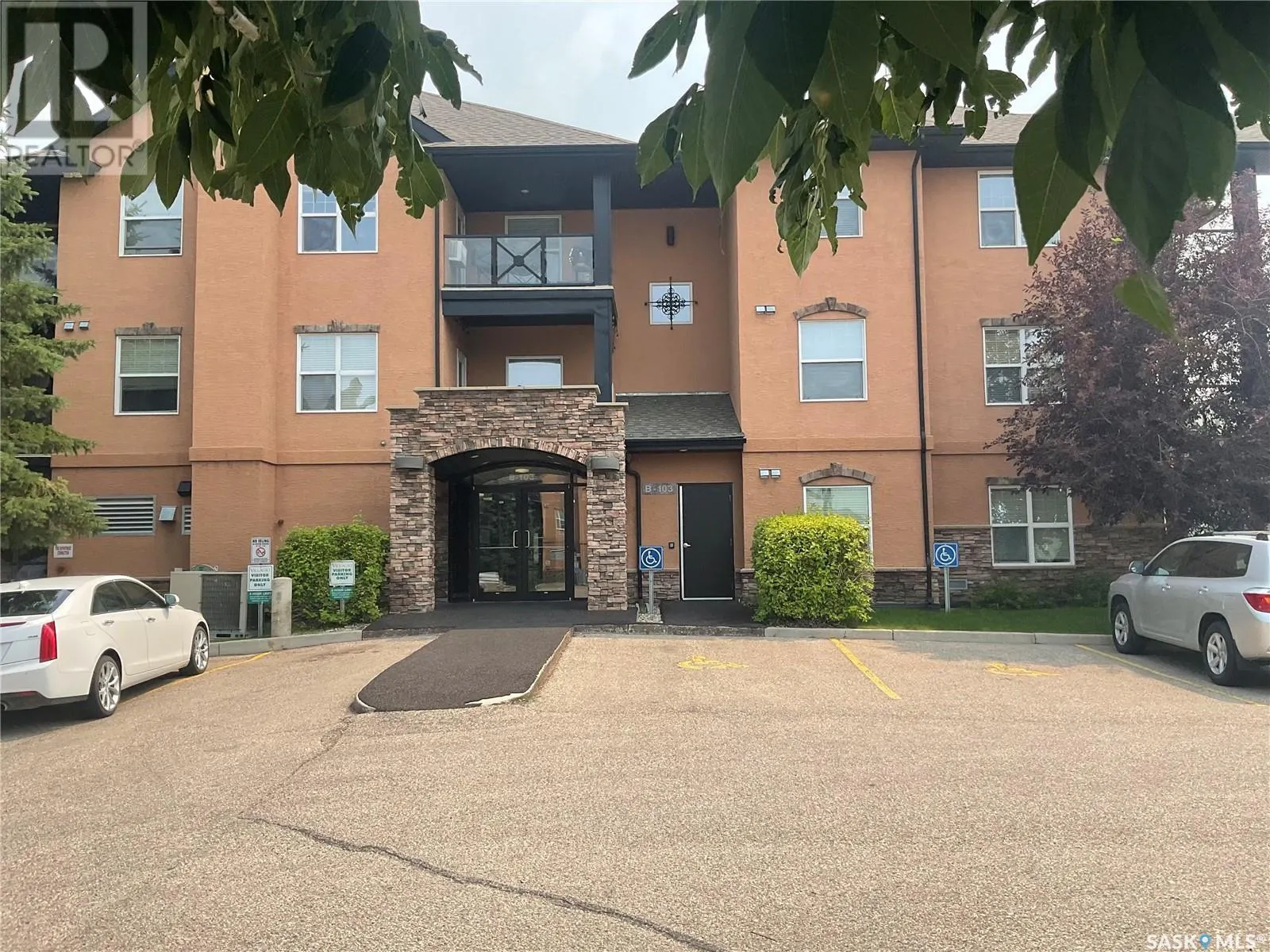 B201 103 Wellman CRESCENT