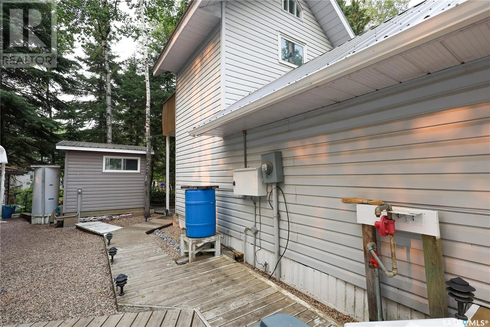 1004 Kenneth Drive