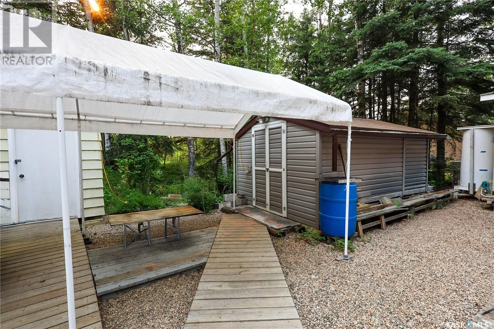 1004 Kenneth Drive
