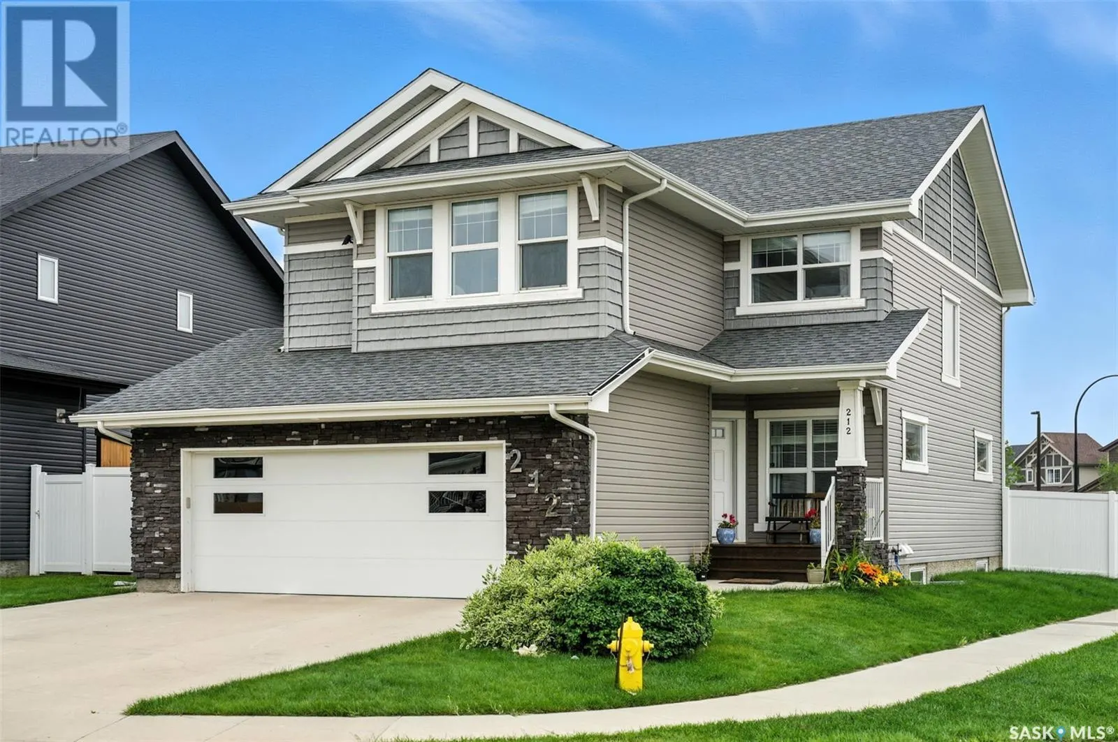 212 Secord WAY