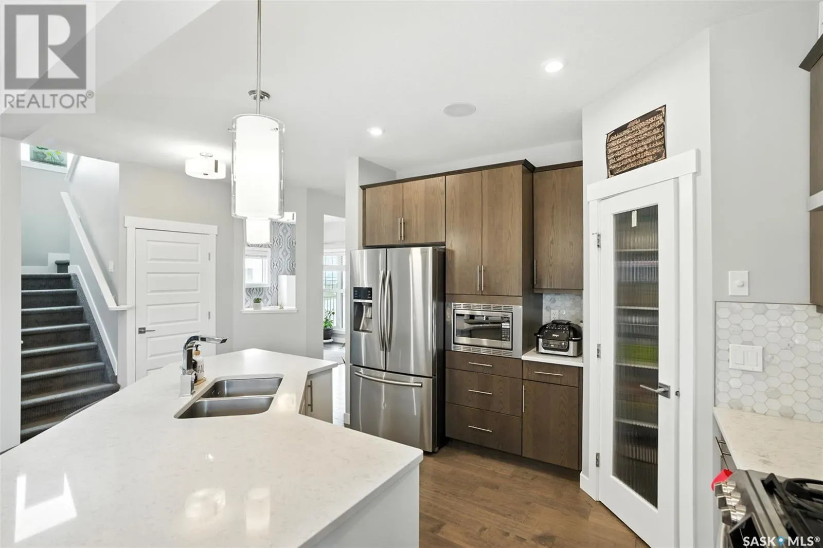 212 Secord WAY