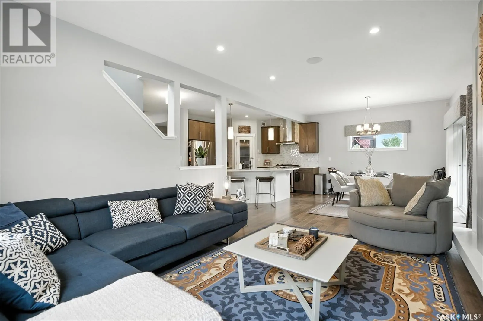 212 Secord WAY