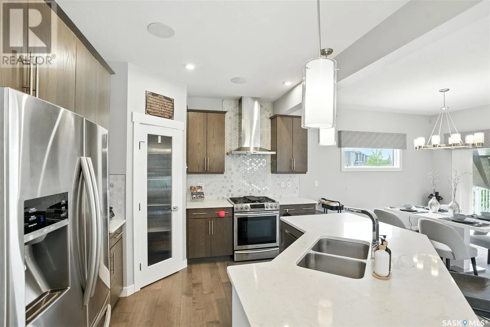 212 Secord WAY