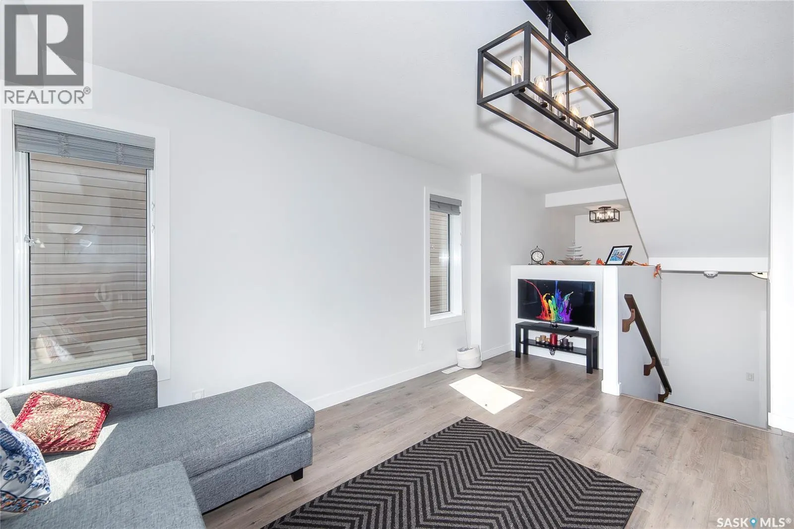 337 GERMAIN MANOR