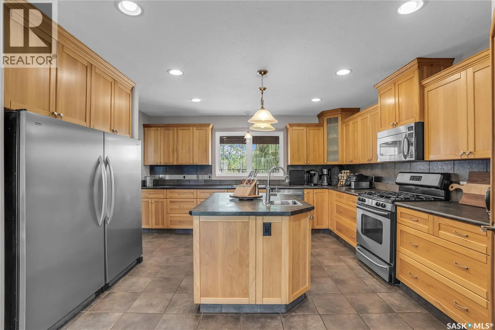 110 Wind River ESTATES