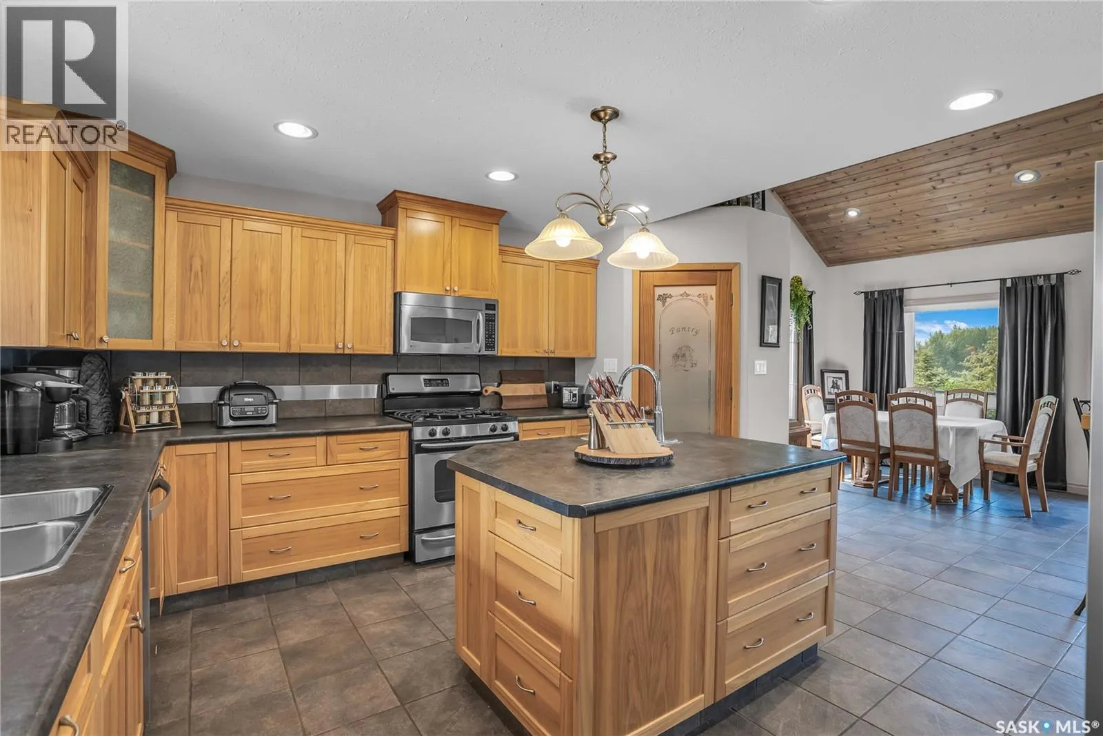 110 Wind River ESTATES