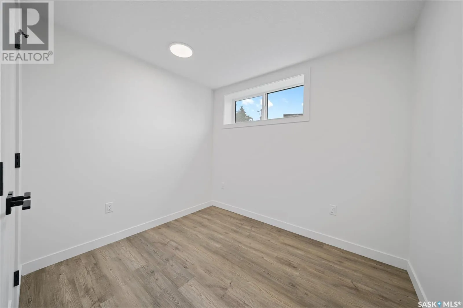 1 A/B 75 3rd AVENUE