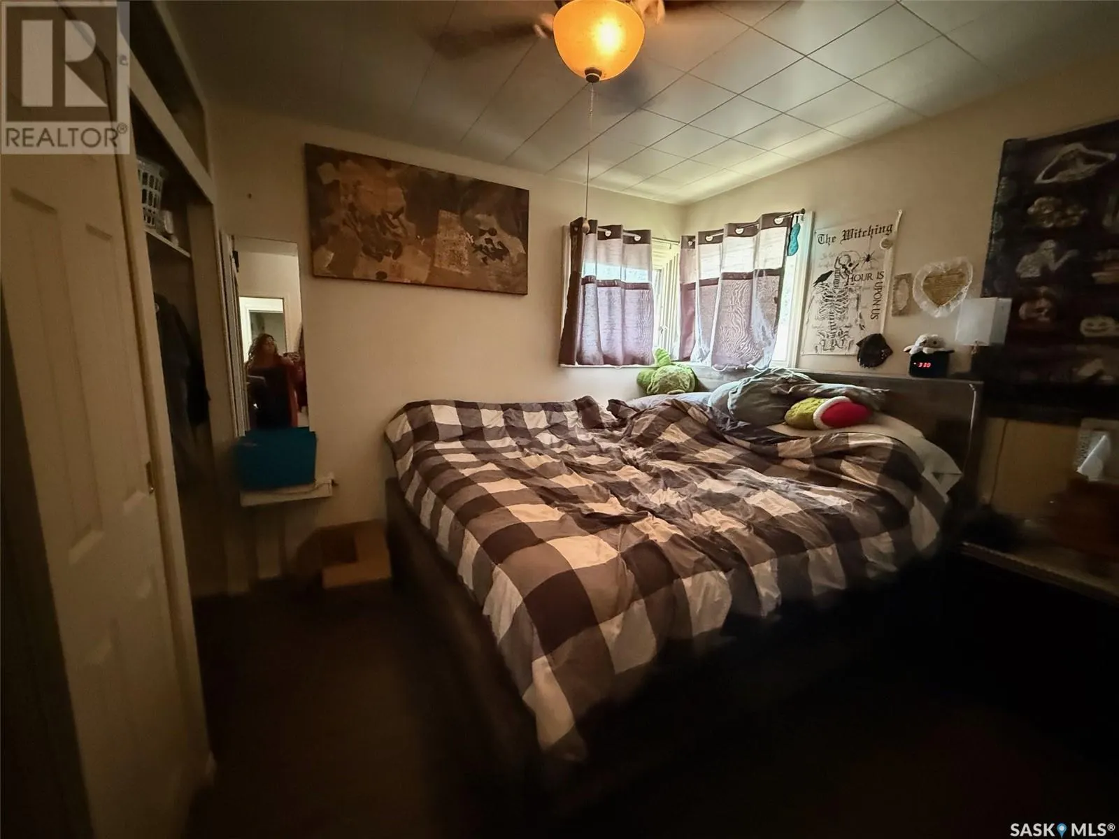 1726 15th STREET W