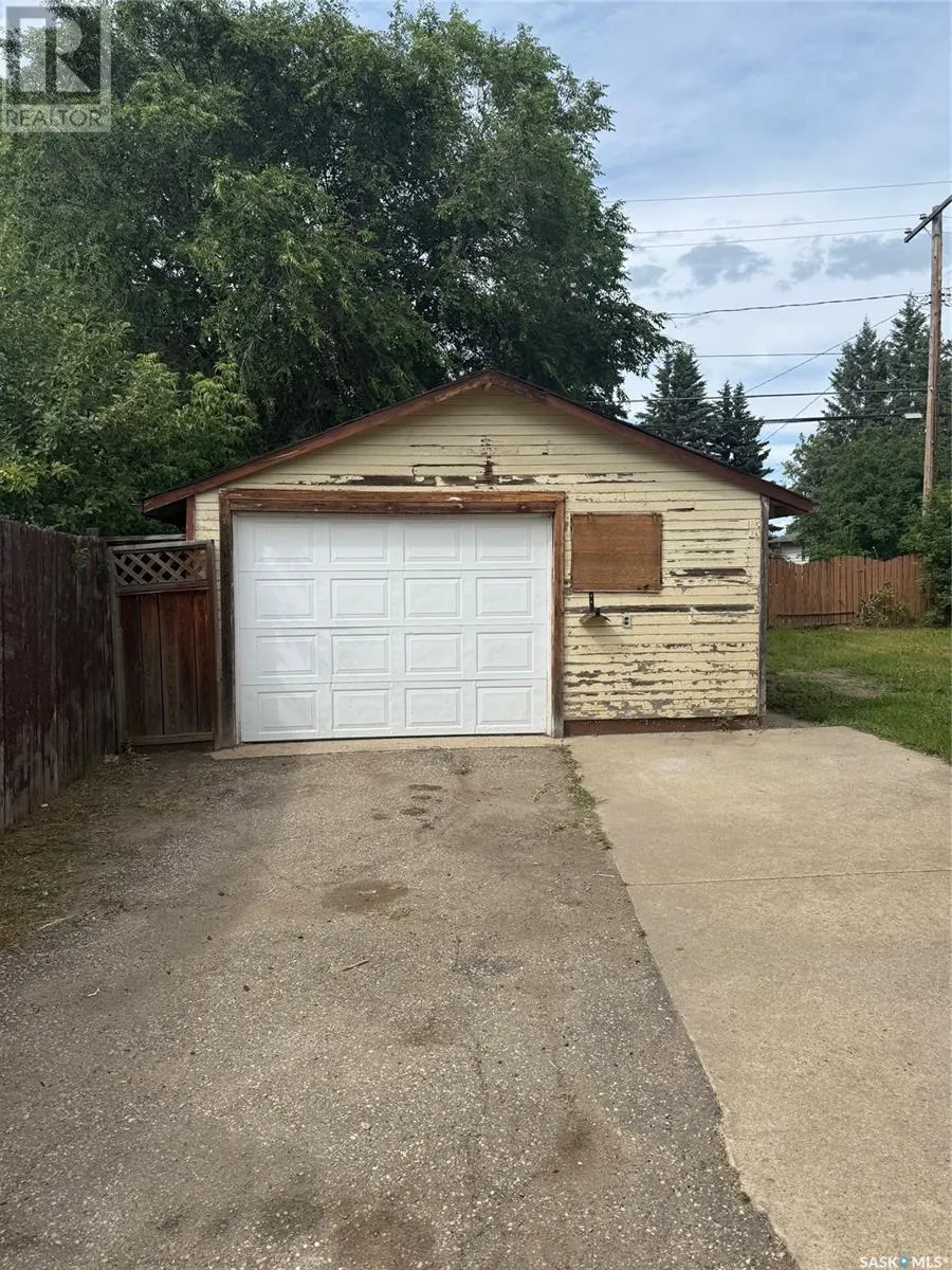 1726 15th STREET W