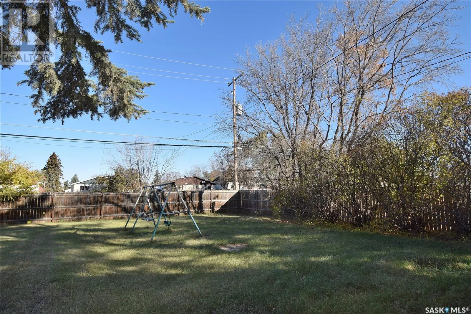 1838 15th STREET W