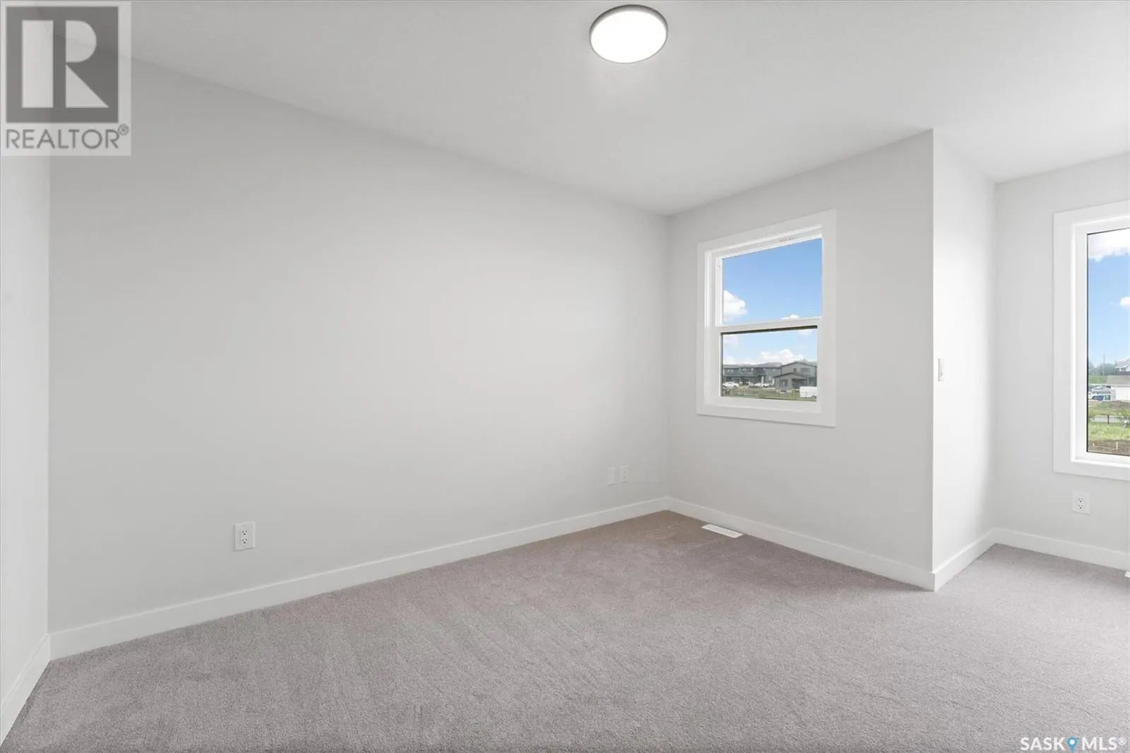551 Pepper VIEW