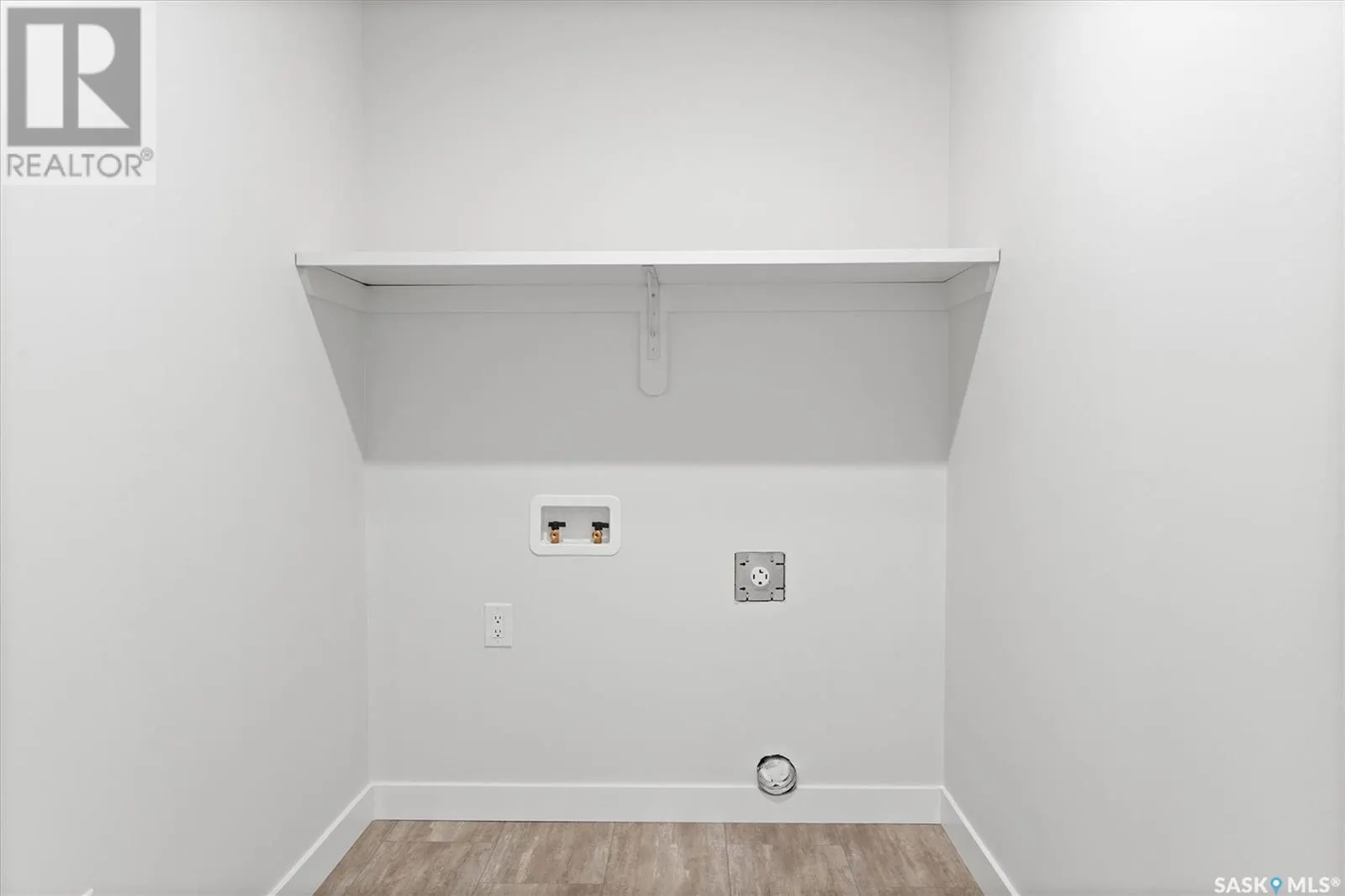 551 Pepper VIEW