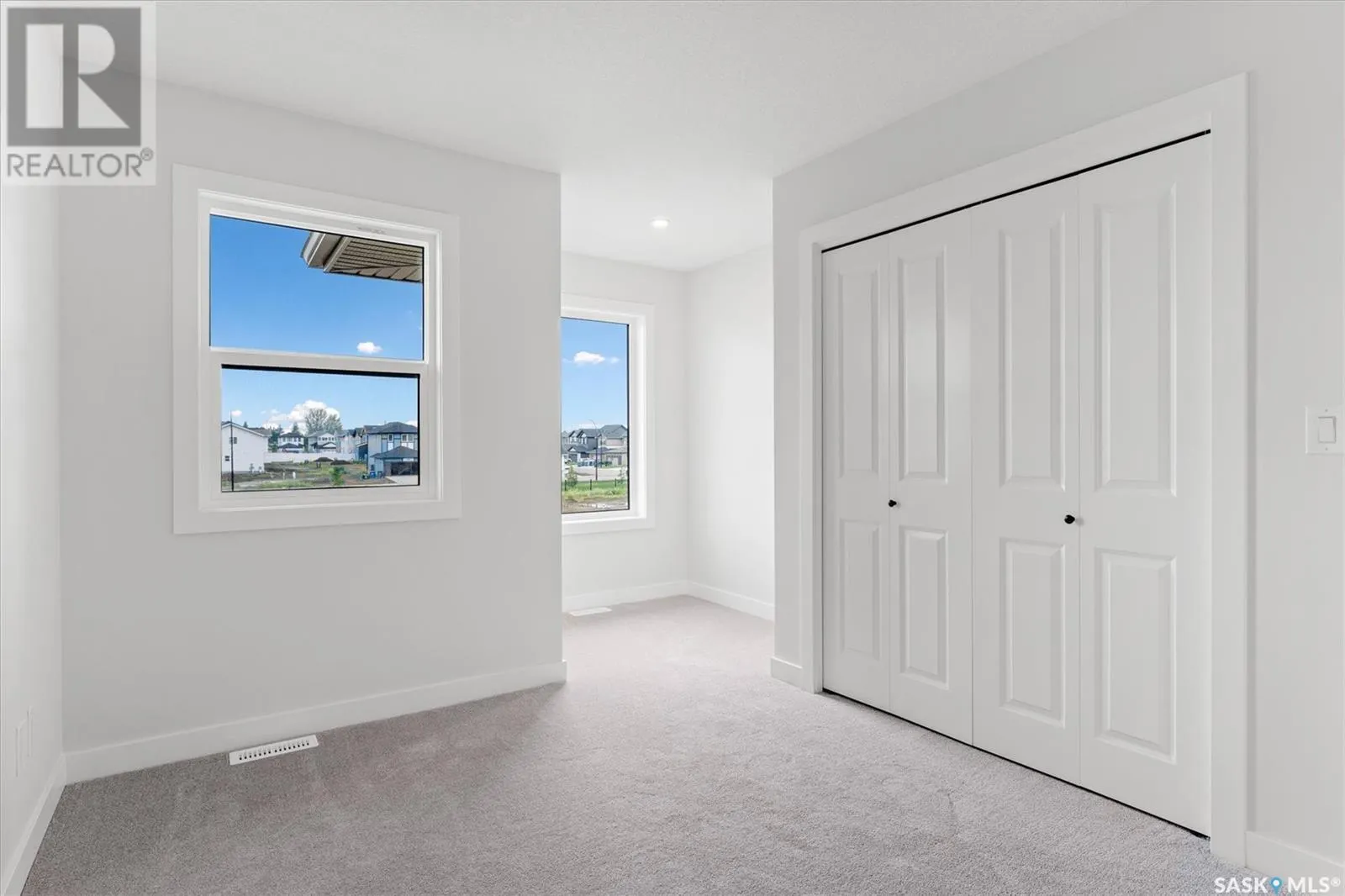 551 Pepper VIEW