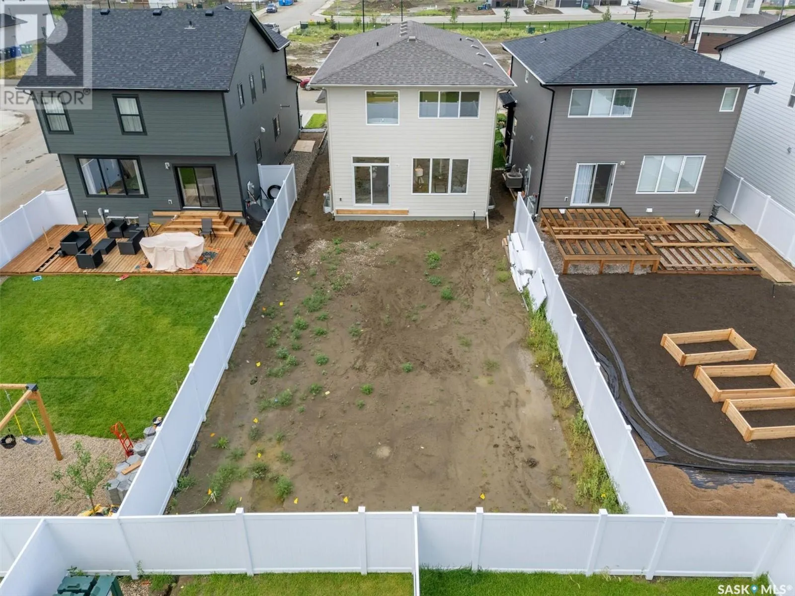 551 Pepper VIEW