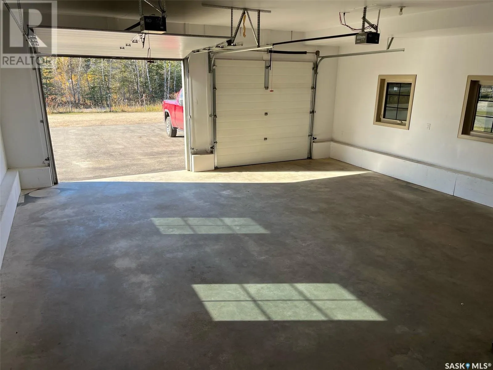 4 Neis Access ROAD