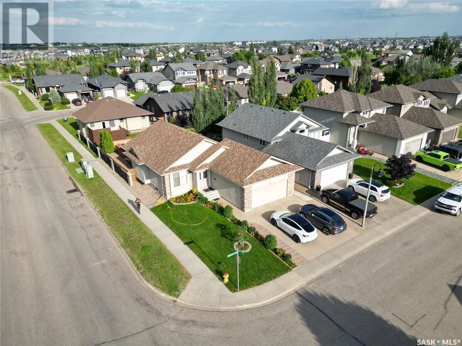 250 Robertson COVE