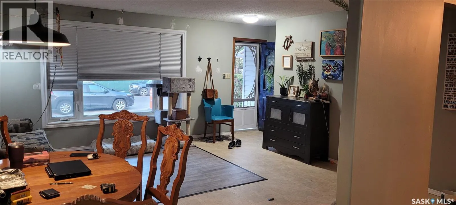 143 Weekes CRESCENT