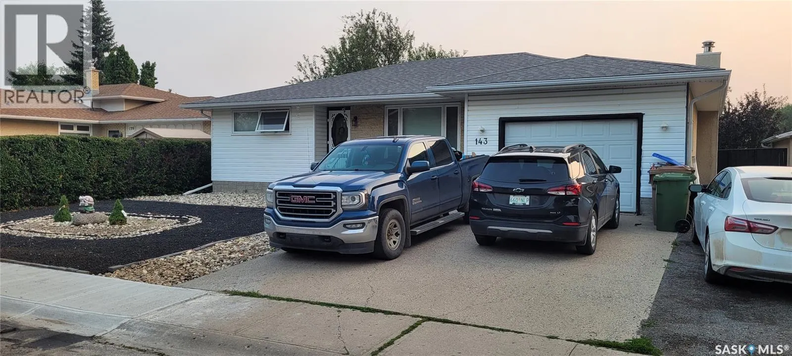 143 Weekes CRESCENT