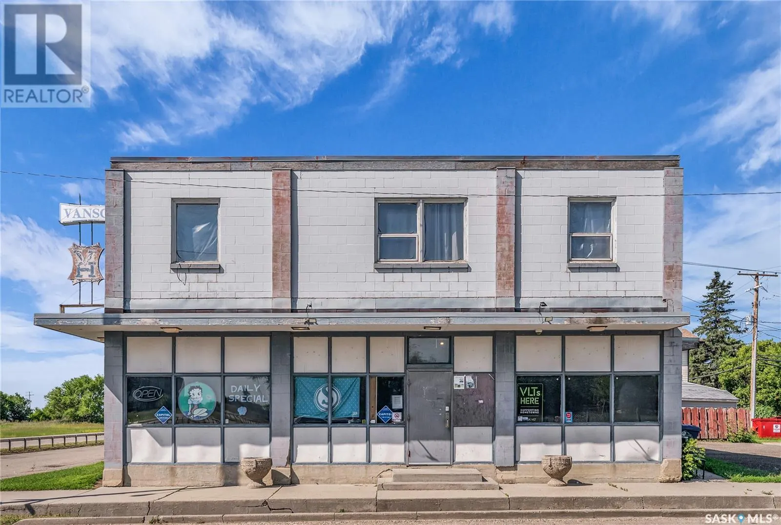 101/113 Rayburn AVENUE